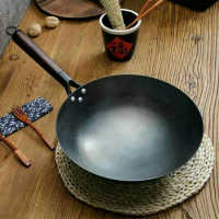 Chinese Traditional Iron Wok Handmade Large Wok&amp;Wooden Handle Non-stick Wok Gas Cooker Pan Kitchen Cookware Iron Pot