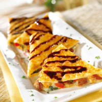 【TGI FRIDAYS】帕米森雞肉酥餅_限新北中和自取