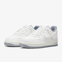 【NIKE 耐吉】休閒鞋 運動鞋 WMNS NIKE AIR FORCE 1 07 女鞋 白(DX2678100)