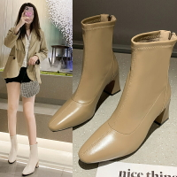 2021網紅短靴女秋冬季新款瘦瘦靴粗跟百搭短筒中跟切爾西單靴靴子