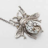 Vintage Bronze Steampunk Mechanical Watch Pendant Necklace Hip Hop Punk Insect Crab Dragon Chain Necklaces for Men Boho Jewelry