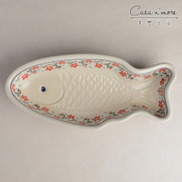 波蘭陶 藍印紅花系列 魚形餐盤 造型盤 16x35cm 波蘭手工製【$199超取免運】