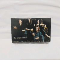 Kaset The Cranberries Everybody Else Is Doing It, So Why Can't We ?
