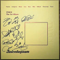 TWICE twice Autographed 1st album twicetagram +Photobook +Signed photo K-POP Yellow version Rare