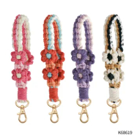 Bohemia Colorful Daisy Handmade Woven Key Chains Wristlet Lanyard Bracelet Keyring Women Men Car Bag Pendant Key Chains Gifts