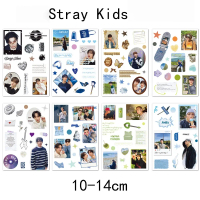 Album Stray Kids KARMA (SKZOO Social Path), 106 miếng dán rỗng hình Chan, Lee Know, Hyunjin, Han, Fe