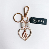 美國百分百【全新真品】GUESS 鑰匙圈 吊飾 愛心水鑽 蝴蝶結 流行時尚 粉色 AS69