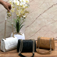 Tas Selempang wanita Locamode bordir kekinian kode-8822 Polos Cokelat Hitam