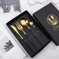 Set Perlengkapan Makan Sendok Garpu Pisau - Hitam/Gold