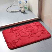 【G+居家】玫瑰壓花珊瑚絨記憶棉止滑地墊40x60cm(衛浴墊/腳踏墊/防滑墊/吸水地墊)