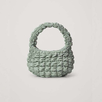 กระเป๋าเมฆขนาดเล็ก COS สีดำแฟชั่น 2022 กระเป๋าบาแกตต์ใหม่ กระเป๋าสะพายไหล่ กระเป๋าพับใต้แขน