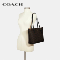 COACH กระเป๋าทรงสี่เหลี่ยมผู้หญิงรุ่น Zip Top Tote 4455  IMAA8 IM/BROWN/BLACK One