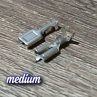 Skun medium untuk soket relay mini