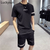 【限時特賣】男生夏季短袖T恤+短褲套裝 健身跑步運動服 黑色/白色兩件套 舒適透氣 吸濕排汗 速干T恤【M-4XL】
