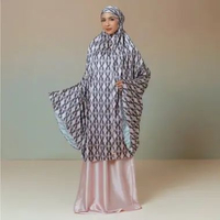 Lozy Hijab - Tied Prayer Set (Mukena Bahan Silk Set Pattern Motif 2in1 Koleksi Raya Lebaran 2026) Pe