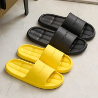 Men Indoor Home Slippers Summer Non-slip Flip Flops Bath Slippers Couple Family Flat Shoes Hotel Sandal Slides Indoor House