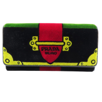 【二手名牌BRAND OFF】PRADA 普拉達【再降價】黑/紅/黃/綠色 絨布 扣式長夾 無鍊帶 1MH019
