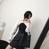 FINDSENSE品牌 秋季 新款 韓國原裝 女 氣質 撞色拼接收腰 短款 不規則 POLO衫領 白色 襯衫