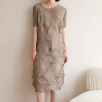 Manufacture direct supply summer Issey Miyake ruffled personality ruffled fashion loose short sleeve dress
