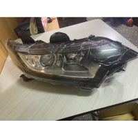 2018三菱outlander原廠右前大燈罩組