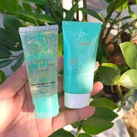 I'Aura Sunscreen and Gel For All Skin Types