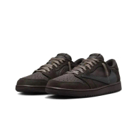【NIKE 耐吉】Travis Scott x Air Jordan 1 黑摩卡 倒鉤 DM7866-202(AJ1 聯名款 運動鞋 休閒鞋 男鞋)