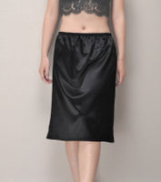 基本款  緞面A版長款襯裙(55cm)  [黑 白] 兩色售 11770012
