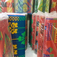 Tikar Lipat Plastik Jumbo Ukuran 3x4 Serbaguna untuk Berbagai Kebutuhan Tikar Plastik Jumbo 3x4 untu