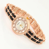 Luxury Brand Lady Gold Watches Women Stainless Steel Wristwatches Magic Women Bracelet Watch Ladies Wrist Watch Female O82