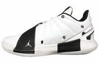 JORDAN CP3.XI TB WHITE BLACK