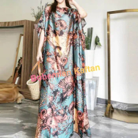 kuwait Fashion Blogger recommend popular printed silk kaftan maxi dresses loose summer beach bohemian long dress for lady