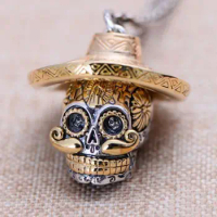 Exquisite Retro Straw Hat Skull Metal Pendant Necklace Suitable for Men's Personalized Motorcycle Riding Jewelry Gift