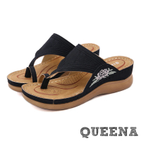 【QUEENA】厚底拖鞋 夾腳拖鞋/個性民族風指環人字刺繡造型厚底坡跟拖鞋(黑)