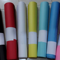 Karton Manila 61x86 warna