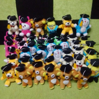 Boneka Wisuda Gantungan Kunci Badak Kuning