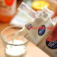 asdfkitty*日本製 迴轉式牛奶盒封口夾2入組/果汁 飲料紙盒 密封夾 保鮮夾-防止冰箱內臭味汙染-顏色隨機