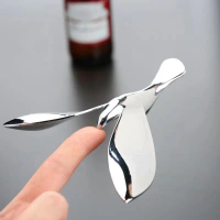 Flying Bird Bottle Opener Tumbler Floating Wine Opener Balanced Bird Wine Opener Multi Function Zinc