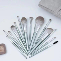 Bộ 14 cọ trang điểm đầy đủ gồm cọ phủ phấn dạng bột rời, cọ má hồng, cọ mắt, cọ chân mày và cọ tạo h