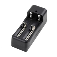 Universal 1/ 2 Slots 18650 Battery Charger Adapter 3.7V 500ma Intelligent power off IC EU US Plug for rechargeable Battery 18650