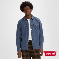 Levis 男款 牛仔襯衫 / Barstow 經典V型雙口袋 / 休閒版型 / 中藍基本款