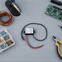 Penukar DC 12V/24V kepada USB‑C 5V, 5A, 25W — modul penurun kuasa dan penyambung pengecas