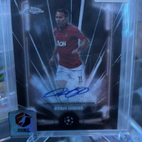 2024-25 Topps Chrome UEFA Club Competitions Black Lazer Ryan Giggs Auto 10yl Outdoor