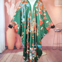 Middle East 2022 New Arrival Summer Bohemian Printed Silk V-Neck Silk Kaftan Maxi Dress African Women's Long Abaya Clothing