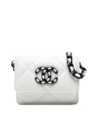 Chanel 二手香奈兒羊皮19吋翻蓋零錢包，附鏈條