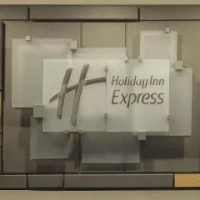 住宿 Holiday Inn Express - San Antonio Airport, an IHG Hotel 北圣安东尼奥 - 圣安东尼奥国际机场 聖安東尼奧