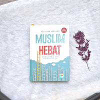 Buku Motivasi Islam Muslim Hebat Ustadz Abu Umar Abdillah Hard Cover-Official Wafa Presss