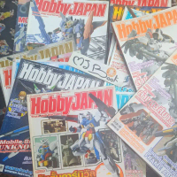 กันดั้ม GUNDAM HOBBY JAPAN หนังสือมือสอง เล่ม  2  10 มีตำหนิ หุ่นยนต์ คําแนะนําการขายที่ร้อนแรงในเดื