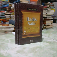 Buku Langka - Hadis Nabi - Telaah Historis dan Metodologis - Prof Dr KH Muhammad Zuhri - Original Di