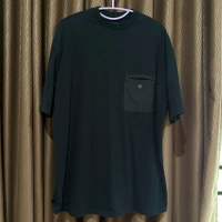 CPS CHAPS เสื้อยืด แขนสั้น สีดำ มีกระเป๋าหน้า ไซส์ S (อก44) มือสอง สภาพ95% คําแนะนําผลิตภัณฑ์ใหม่ของ