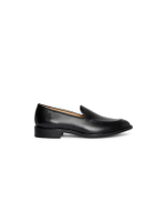 รองเท้าหนังผู้ชาย แบบสวม U-Tip Plain Toe Loafers สีดำ